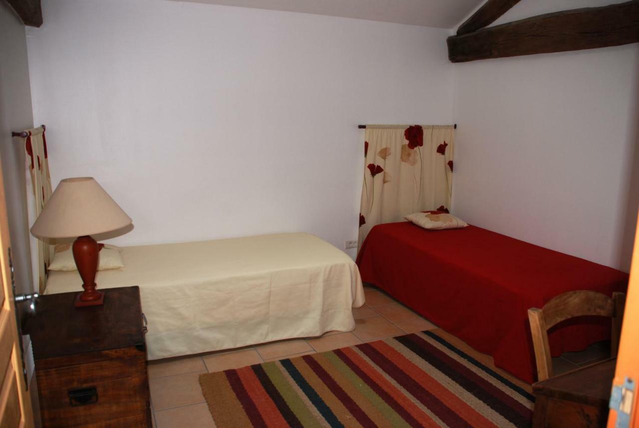 Les Jardins Du Mas Evesque Bed & Breakfast Rousson  Dış mekan fotoğraf