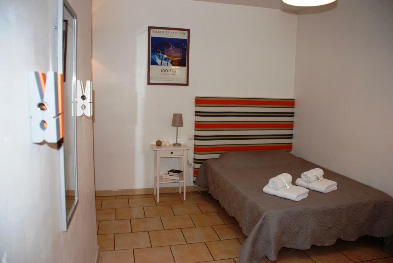 Les Jardins Du Mas Evesque Bed & Breakfast Rousson  Dış mekan fotoğraf