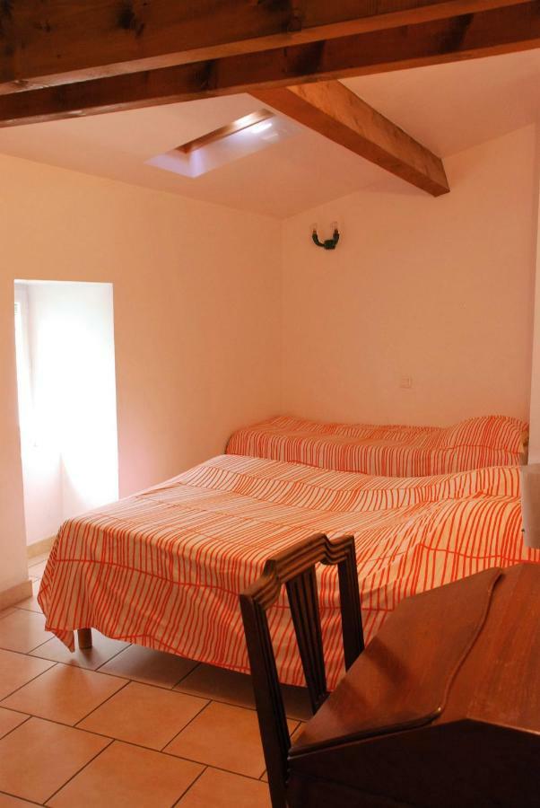 Les Jardins Du Mas Evesque Bed & Breakfast Rousson  Dış mekan fotoğraf