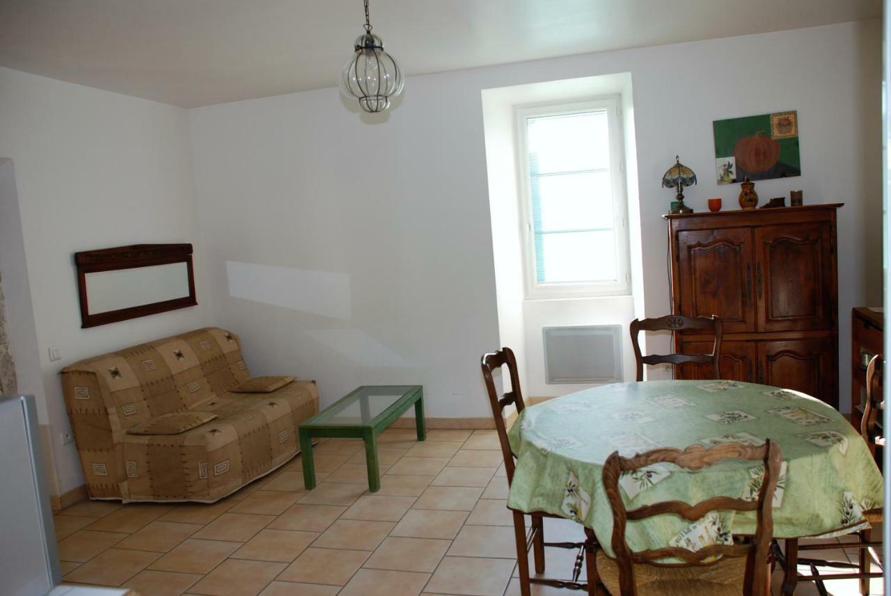 Les Jardins Du Mas Evesque Bed & Breakfast Rousson  Dış mekan fotoğraf